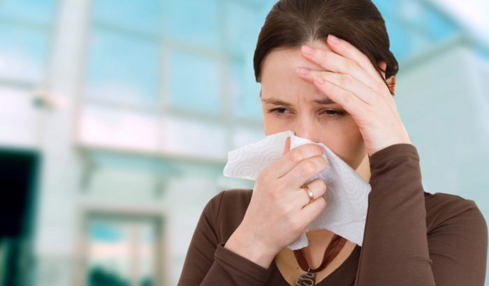 Cảm cúm có bị mất khứu giác không? Các triệu chứng và cách xử lý ra sao?